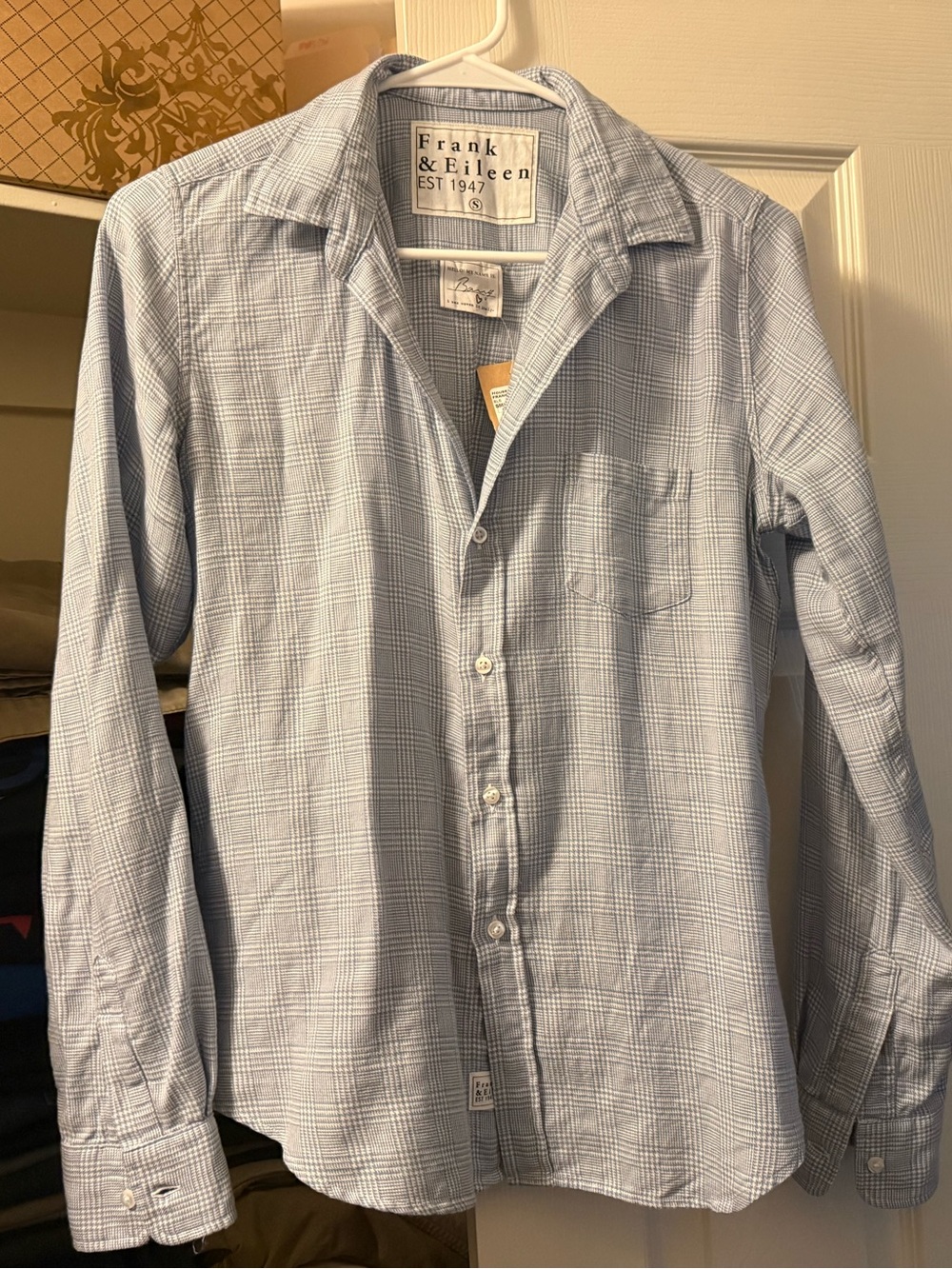 NWT’s Frank & Eileen Light Blue Plaid Button-Down Shirt
